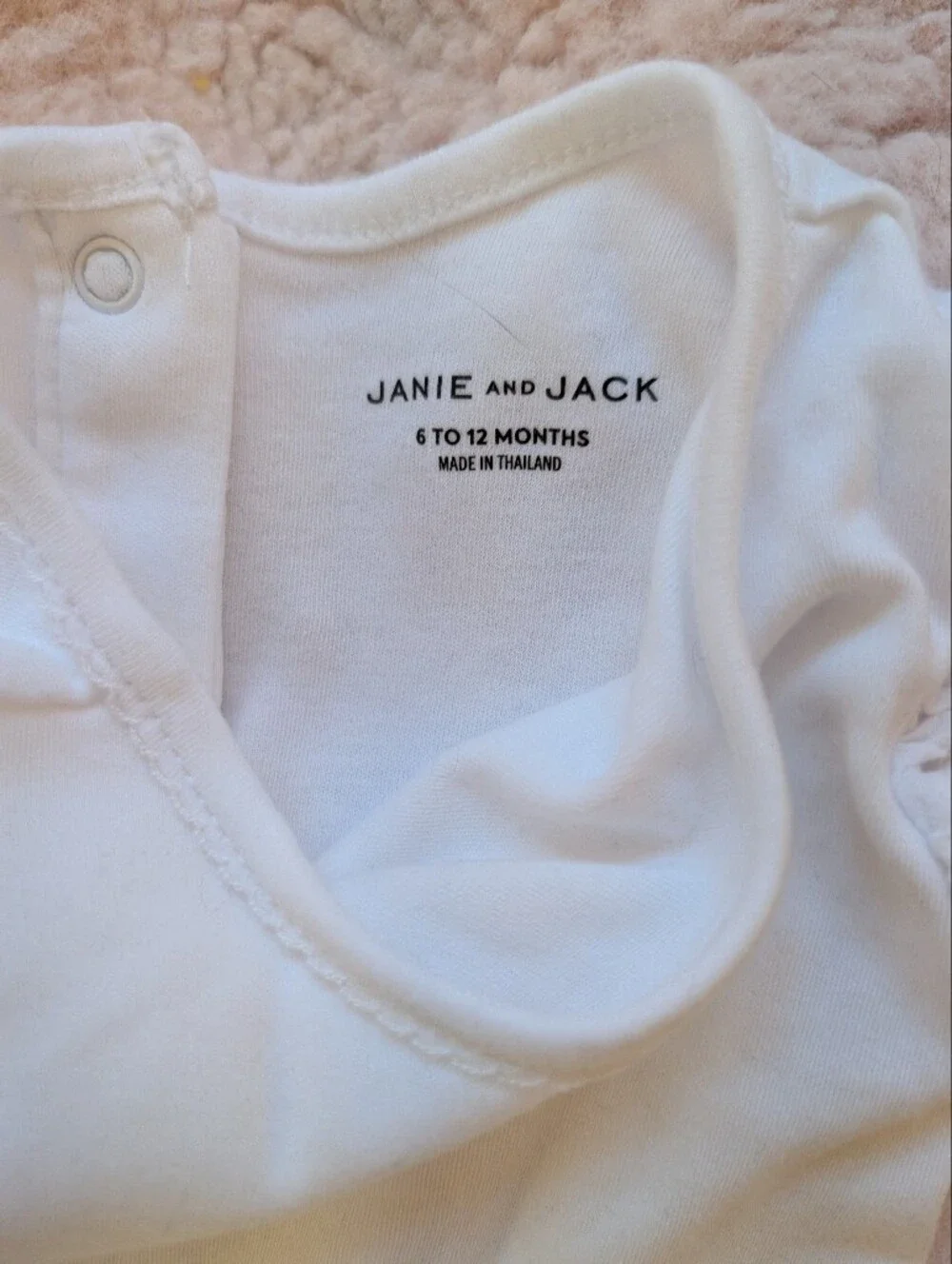 Janie and Jack White Baby Onesie And Blue Floral Shorts Set 6-12 Months